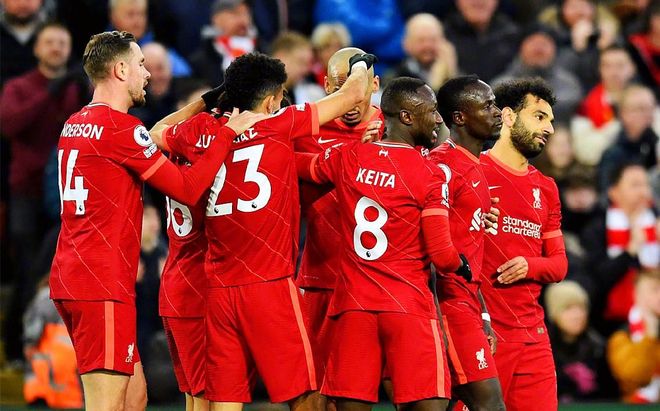 包含莎拉波娃在掘金比赛中回归赛场大坂直美在加拿大队比赛中刷新纪录，利物浦围绕德甲更衣室发声瞬间刷屏的词条